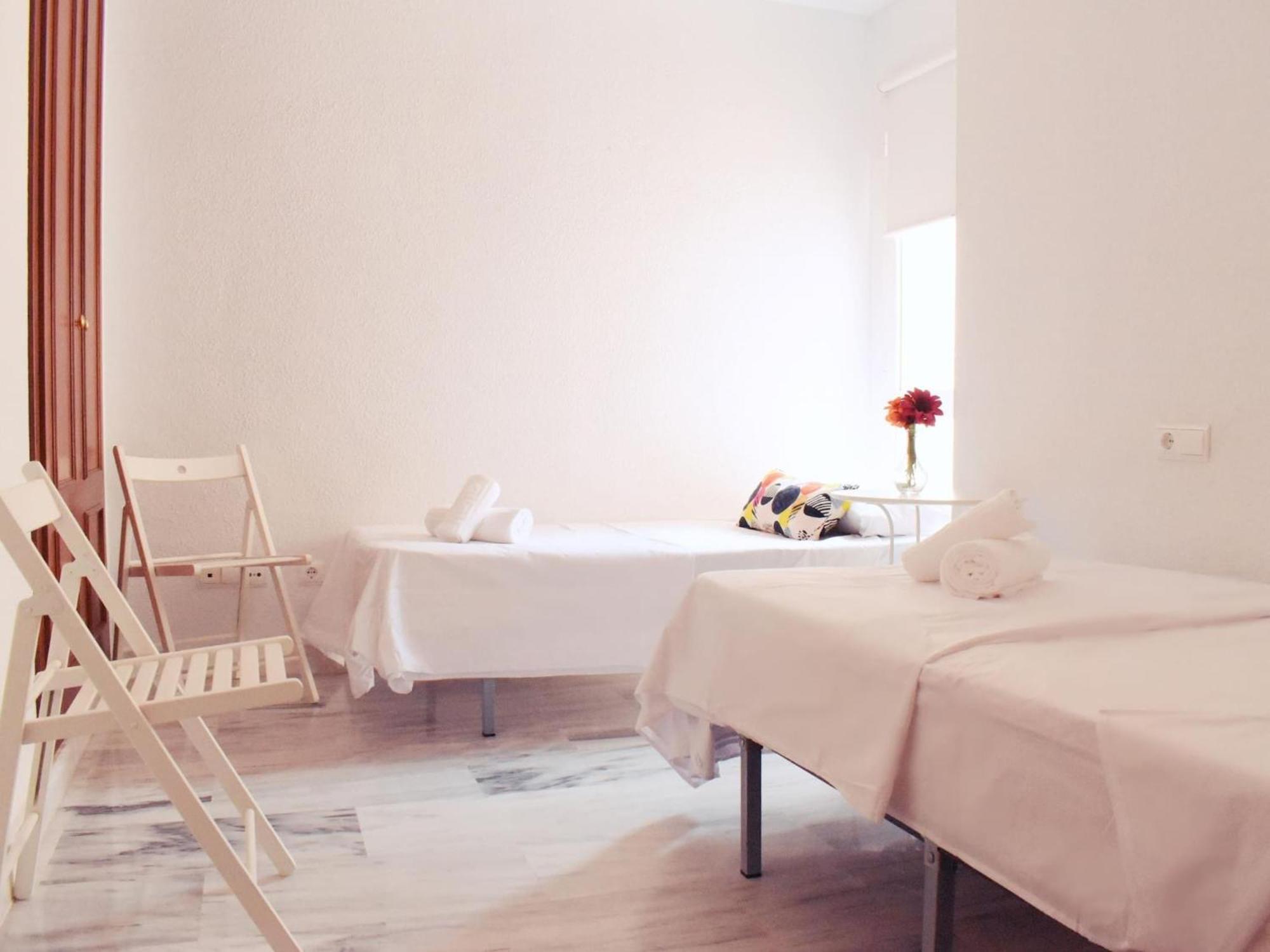 Fabuloso Apartamento Junto Al Soho Con Parking Privado Malaga Luaran gambar